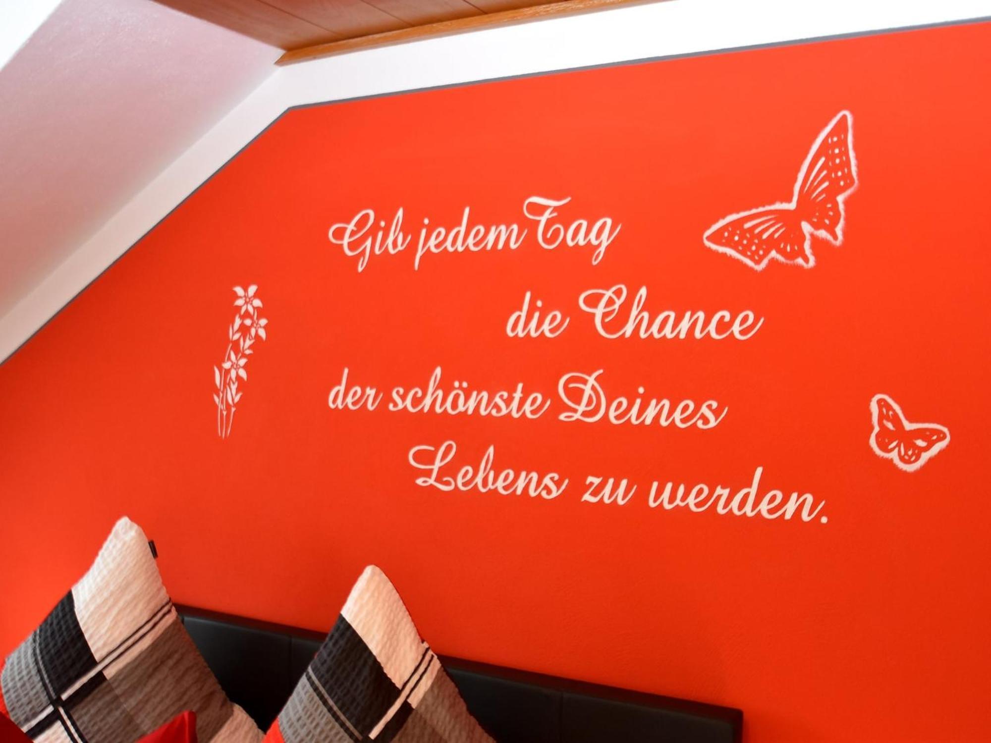 Scenic Apartment With Balcony Garden Deckchairs Barbecue Gleissenberg Exterior photo